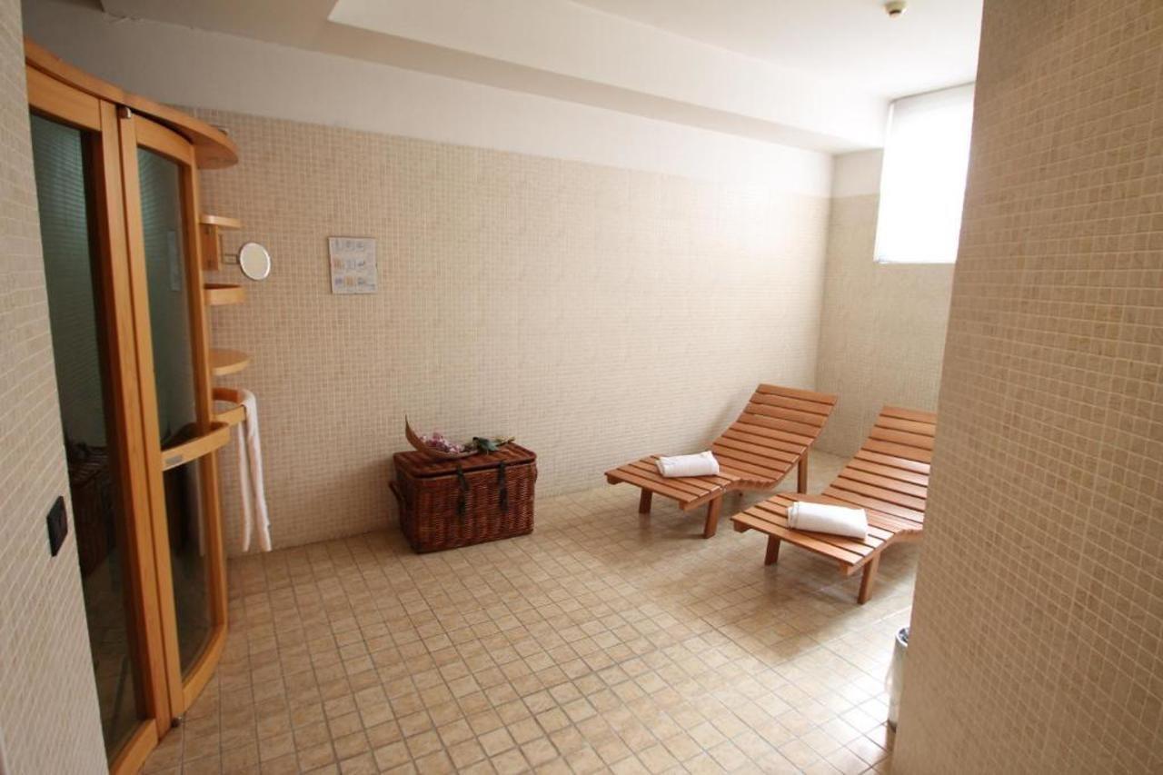 Mh Hotel Piacenza Fiera Экстерьер фото